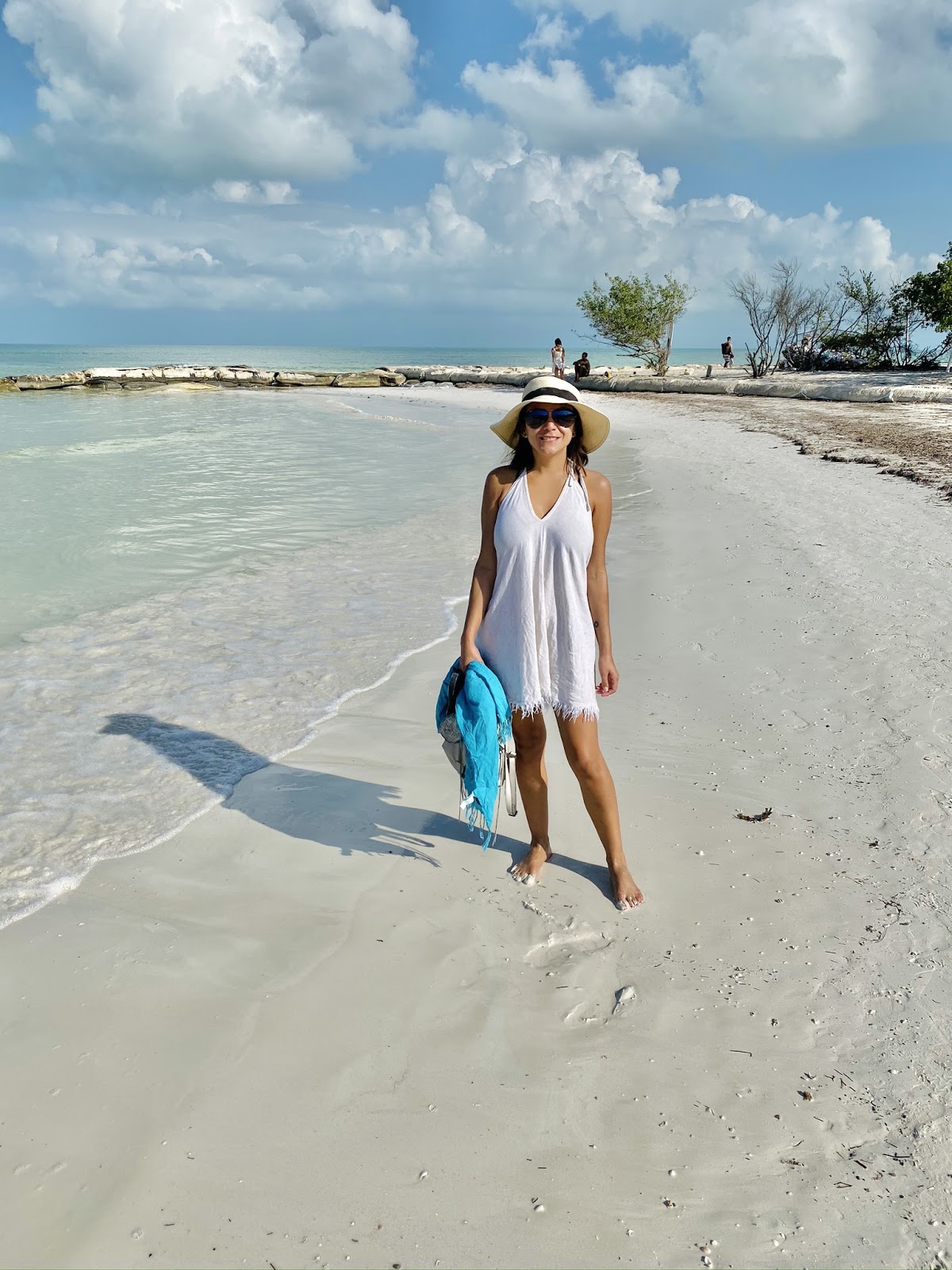 Clothes to outlet wear on beach